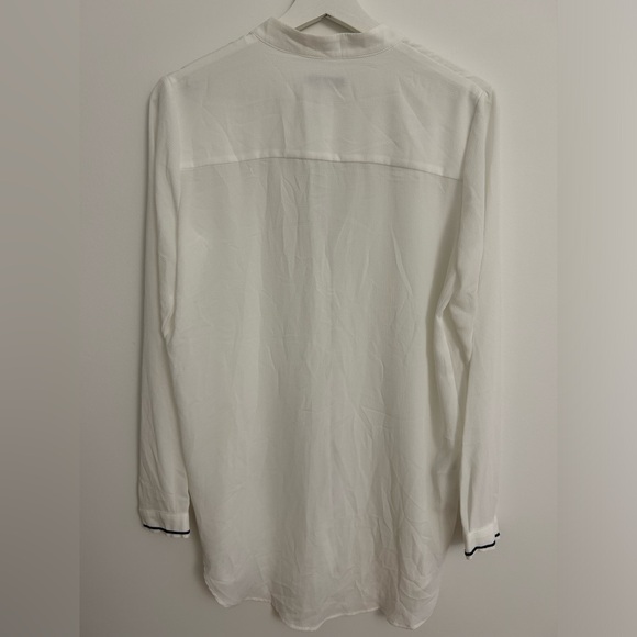 Mango - Picture 2 of 3